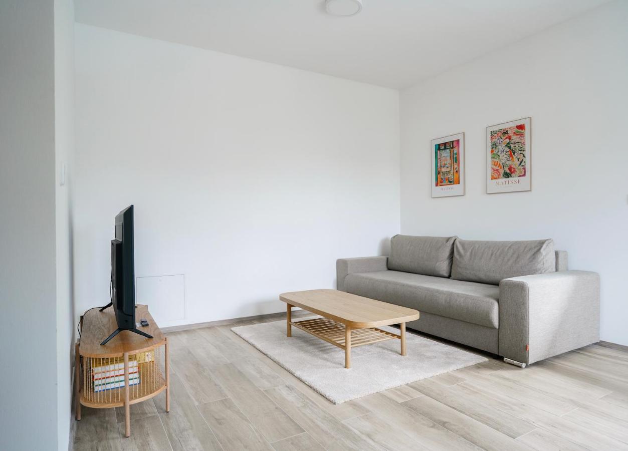 The Dante Villa Apartments Prag Dış mekan fotoğraf